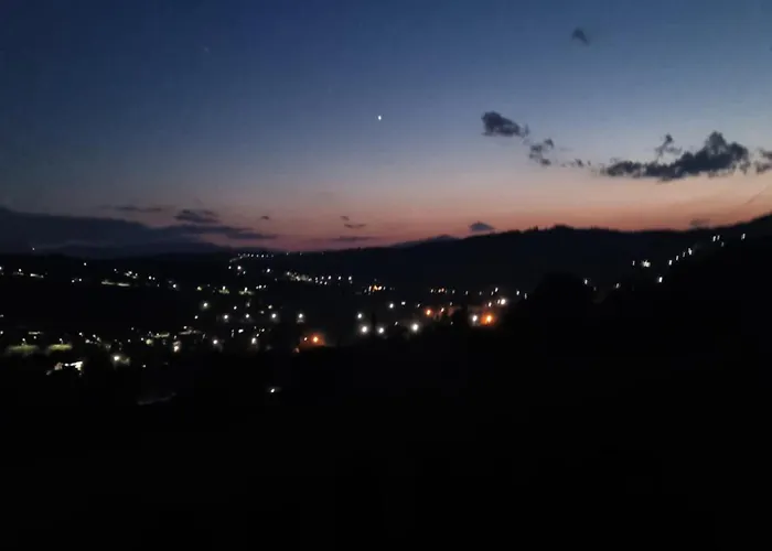 краєвид Konukevi *